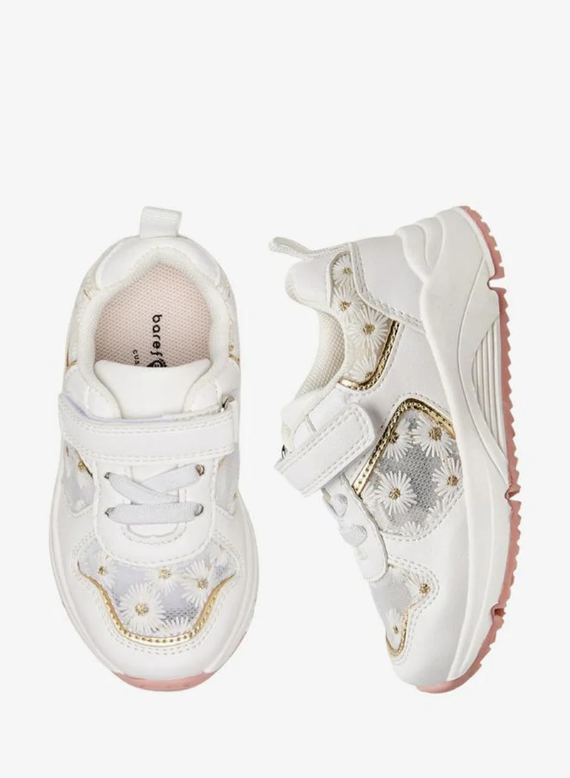Barefeet Girls Daisy Embroidered Hook & Loop Sneakers