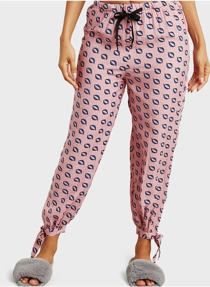 Styli T-Shirt & Geo Printed Ankle Tie Cuff Pyjama Set