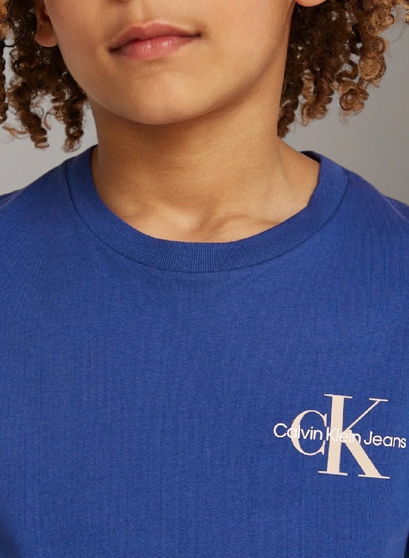 كالفن كلاين جينز تيشرت مزين بشعار كلفن كلاين للجنسين - Image 3