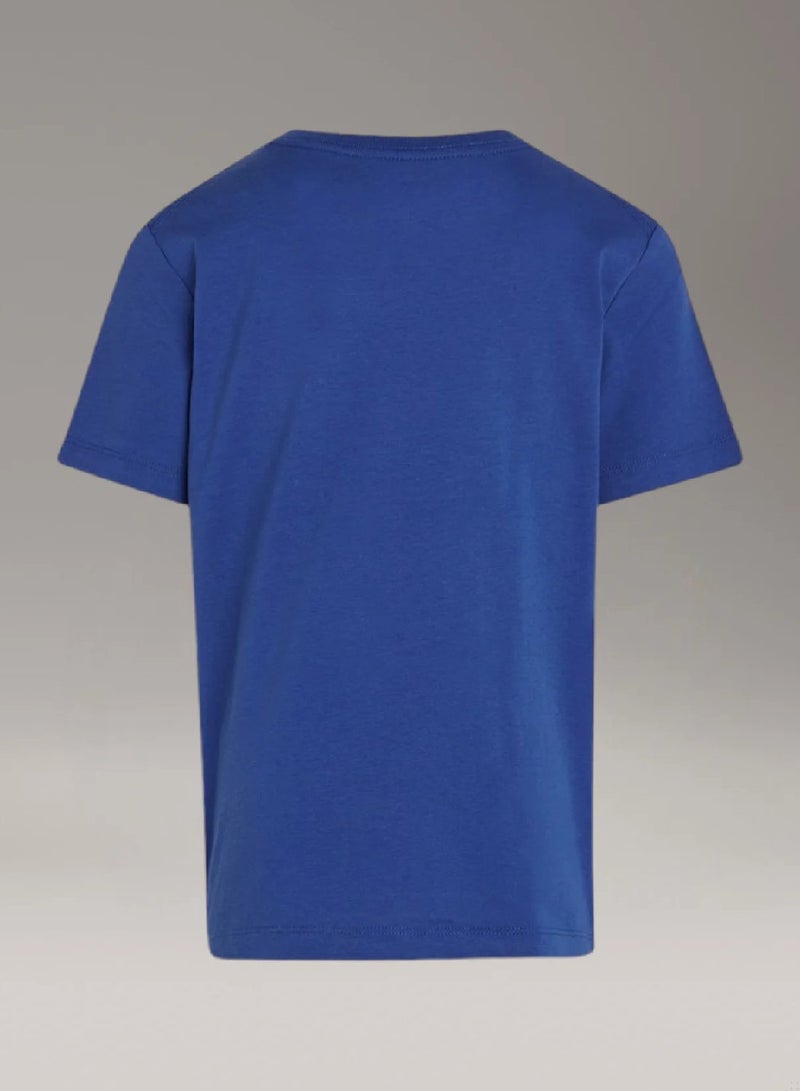 كالفن كلاين جينز تيشرت مزين بشعار كلفن كلاين للجنسين - Image 5