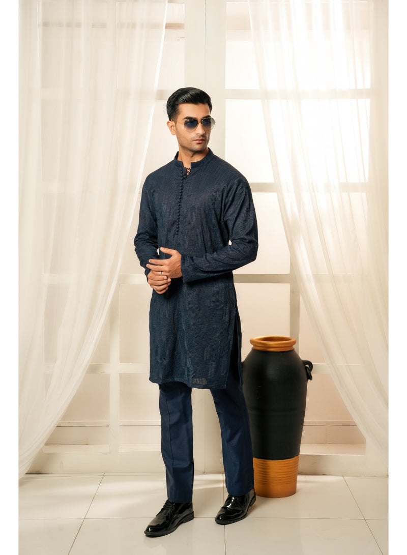 قميص بنطلون مطرز باللون الأزرق منتصف الليل - Image 1