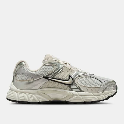 Nike Women's V5 RNR Shoes