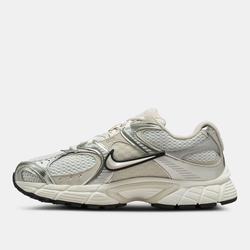 Nike Women's V5 RNR Shoes