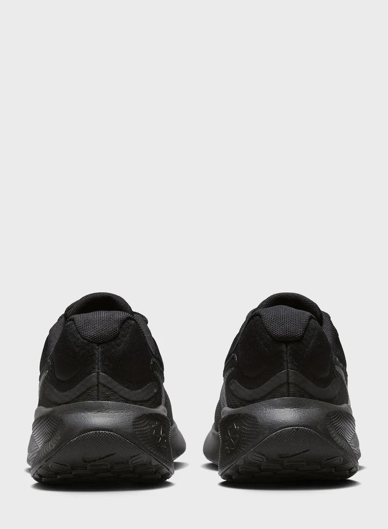 Nike Revolution 7