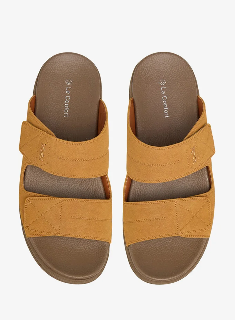 لو كونفورت Men Slip-On Comfort Sandals