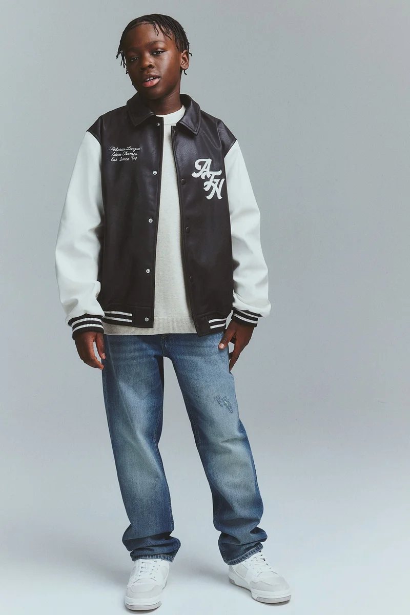 H&M Relaxed Tapered Fit Jeans
