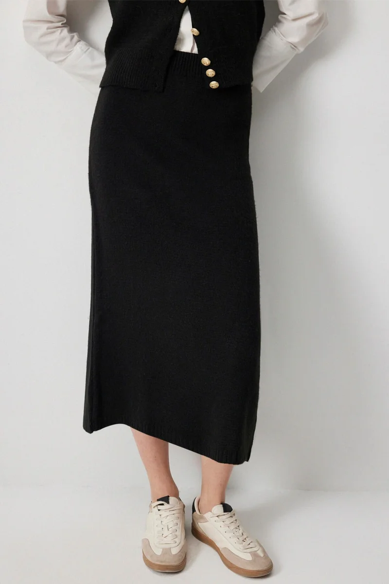 توتشي Vest Skirt Knitwear Set