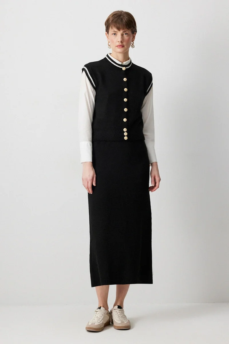 توتشي Vest Skirt Knitwear Set