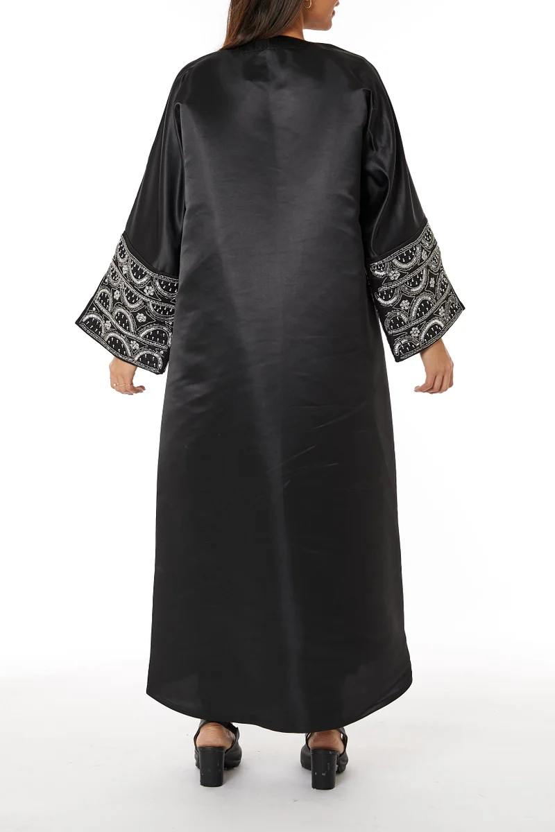 Moistreet V-Neck  Satin Split Cuffs Abaya