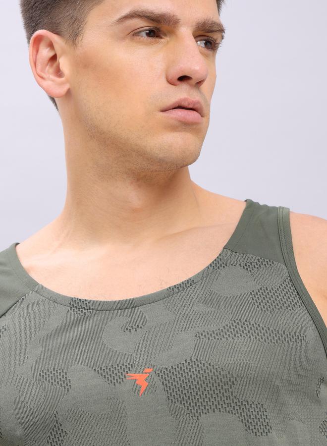 تكنوسبورت سترة دائرية بياقة جاكار منقوشة - Image 4