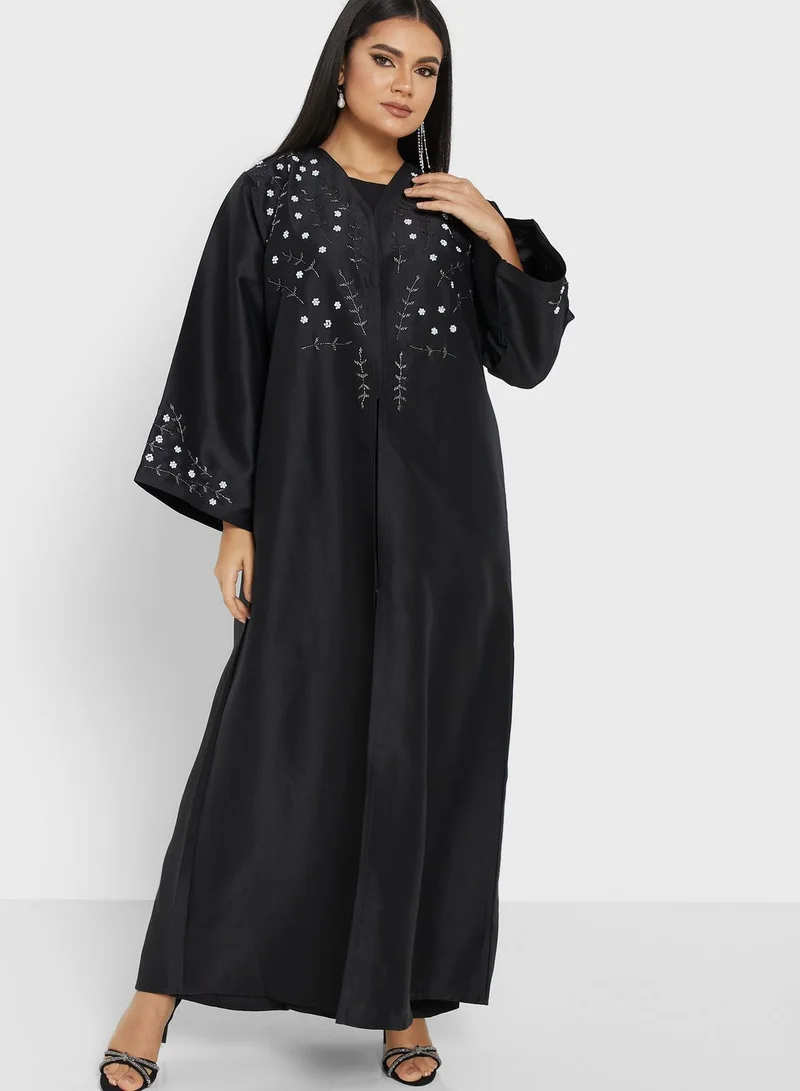 Khizana Embellished Detail Abaya With Sheila