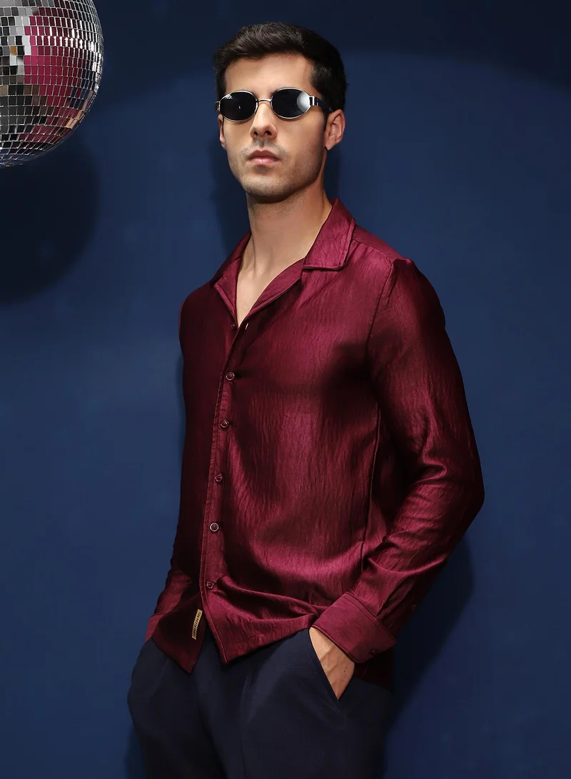 Campus Sutra Men's Burgundy Red Satin Cuban Shirt For Casual Wear | Cuban Collar | Long Cuffed Sleeves | Button Closure | Shirt Shirt Crafted With Comfort Fit For Everyday Wear