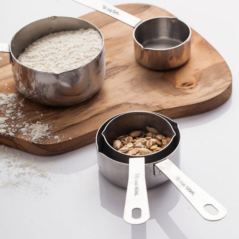 Stainless Steel Measuring Cups: Clear Scale, Slanted Pour Spout, Smooth Edge - Detachable Ring Buckle Measuring Spoons for Household Kitchen, Coffee Shop, Baking - Image 1
