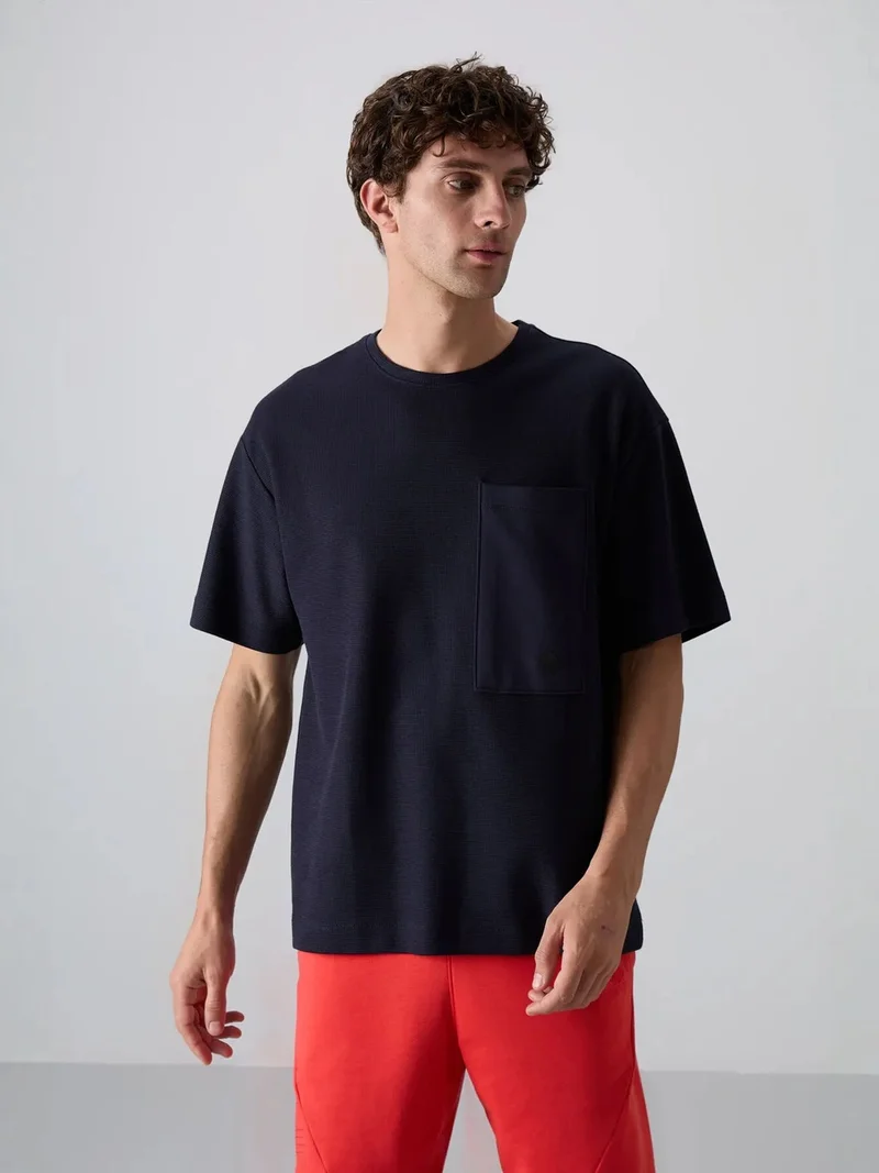 تومي لايف TOMMY Oversized Cotton-Blend Crew Neck T-Shirt With Pocket