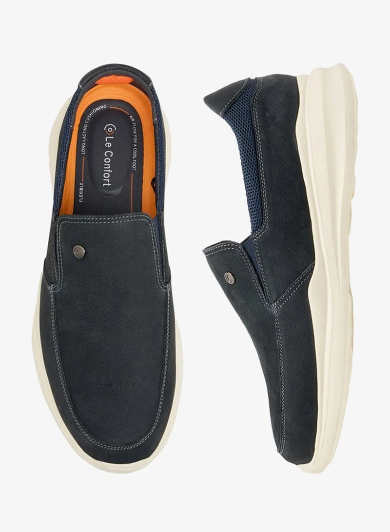 لو كونفورت لوفرز رجالي بنقش جلد