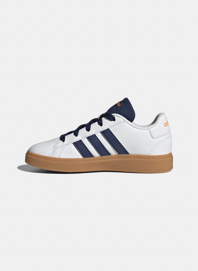 Adidas grand court 2.0 kids unisex shoes  - Image 2