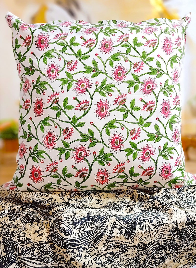 أوجريا غطاء وسادة مبطن فاخر من القطن العضوي الفاخر باللون الوردي والأخضر ، مقاس 65 سم × 65 سم - Image 2