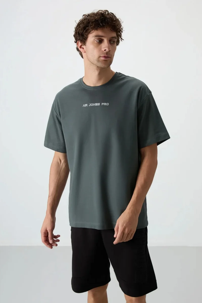 Tommylife TOMMY Oversized Printed Crew Neck T-Shirt