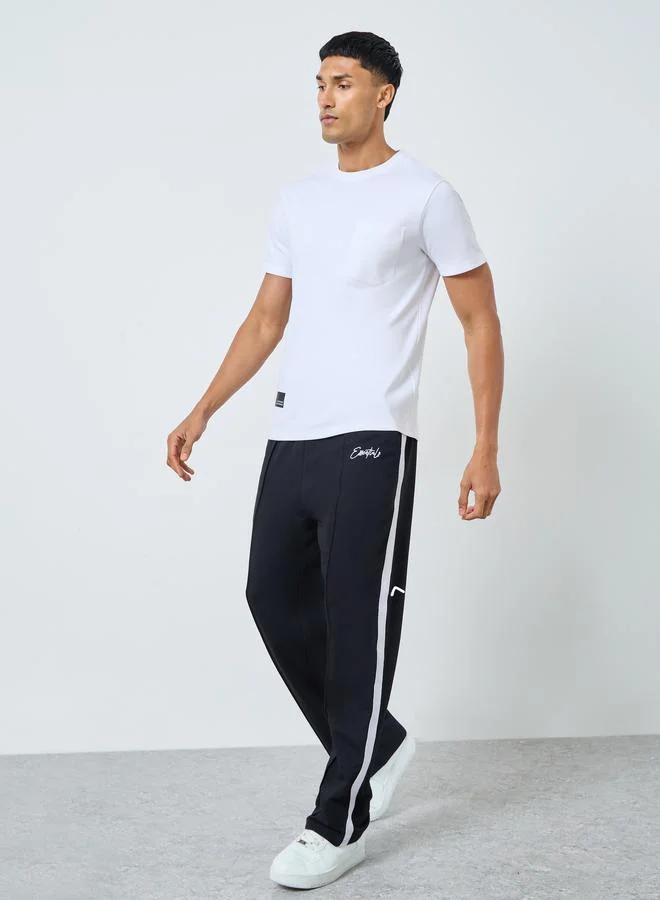 Styli Styli Men Regular Fit Interlock T-Shirt with Badge Detail