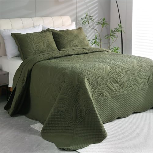 Cmfshape Oversize King Bedspread 120"x120",3 Piece California King Quilt Set,Lightweight Olive-Green Bedding Quilt Set for All Season,Modern Geometric Pattern Bed Set - Image 1