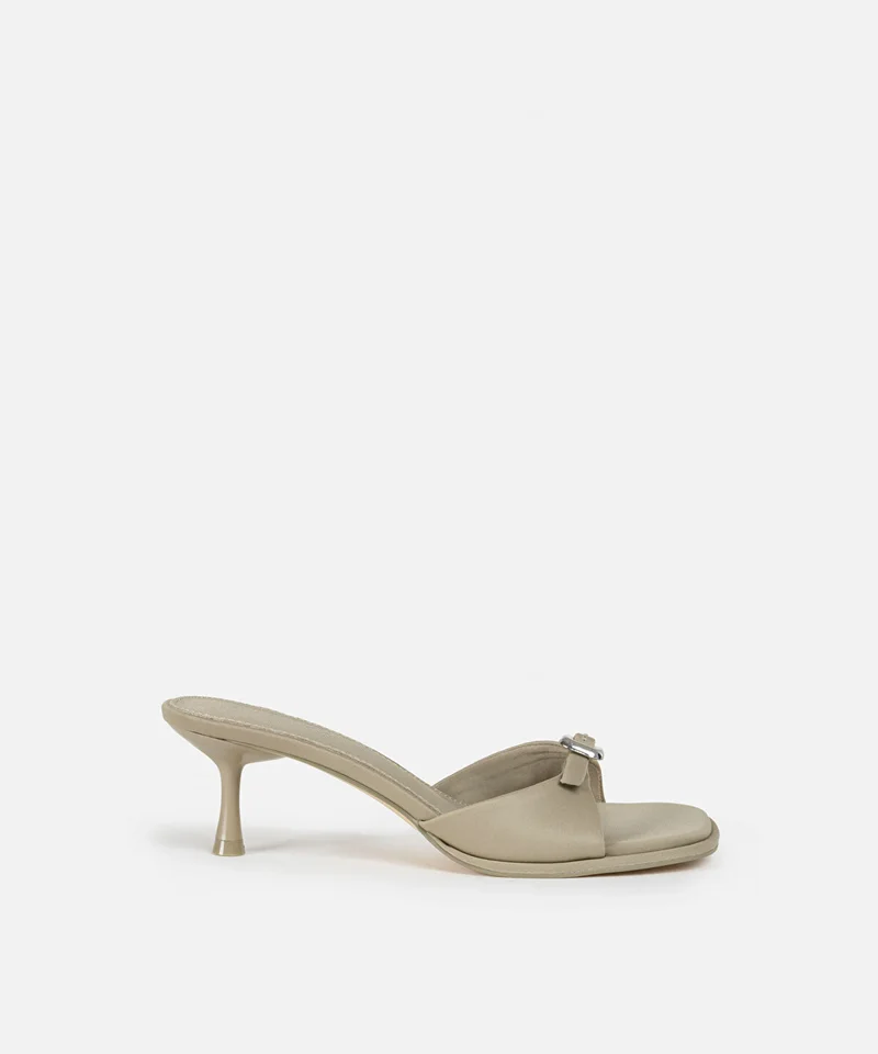 ابيكول High Heel Sandals With Buckles