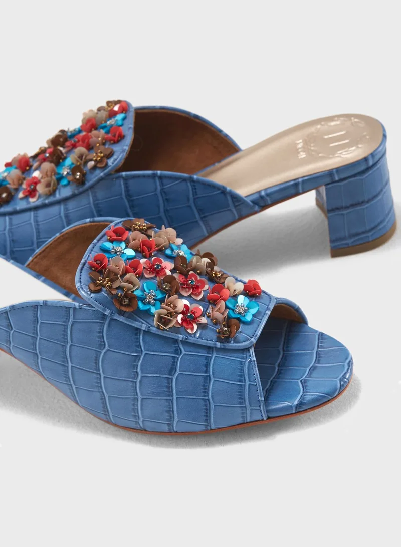 Nicoli Aicha Flower Embellished Sandals