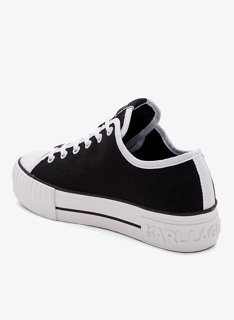 كارل لاغرفيلد كامبس ماكس رقعة إن إف تي لاصق