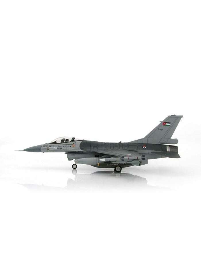 Fighter Gifts - Lockheed F 16A Block 20 MLU Model 1:72 Scale - Image 1
