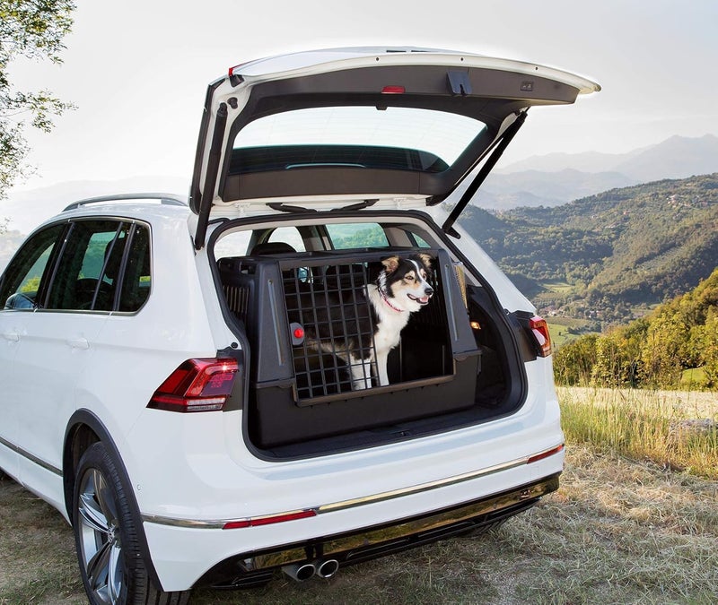 Ferplast صندوق كلب سيارة فير بلاست أطلس SUV مجمع مقاس 39L x 23W x 26H مثالي لسلالات الكلاب المتوسطة إلى المتوسطة الحجم باللون الأسود - Image 2