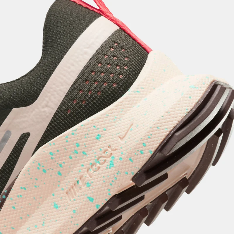 Nike Women's Pegasus Trail 4 Trail-running Shoe