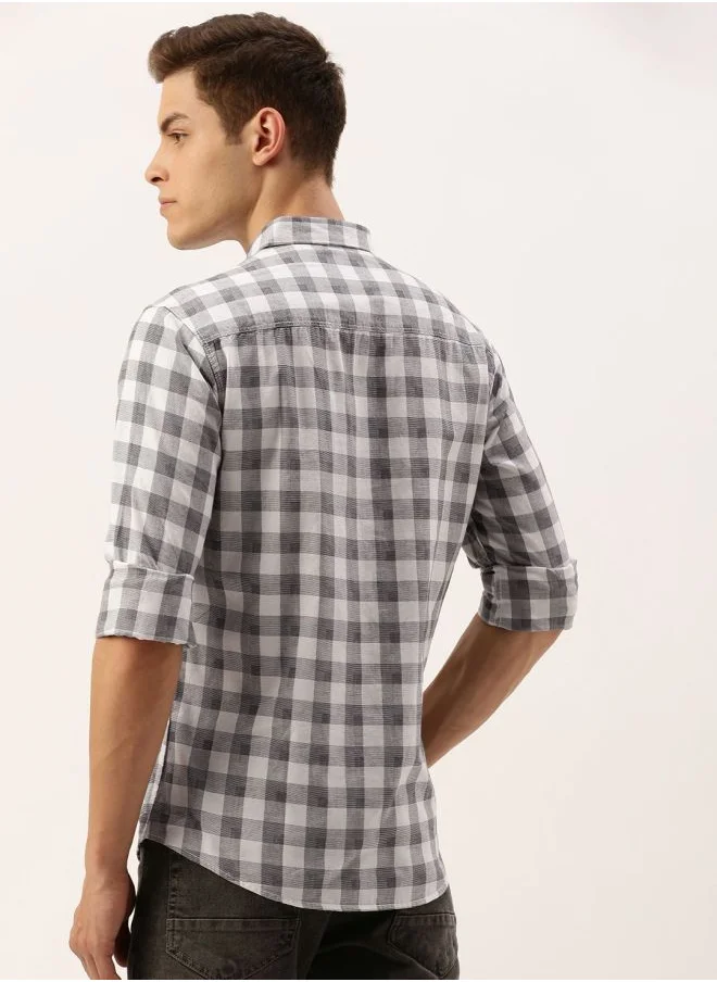 شركة المرآب الهندية Men Slim Fit Checkered Full Sleeves Spread Collar Casual Shirt