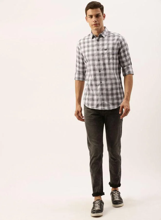 شركة المرآب الهندية Men Slim Fit Checkered Full Sleeves Spread Collar Casual Shirt