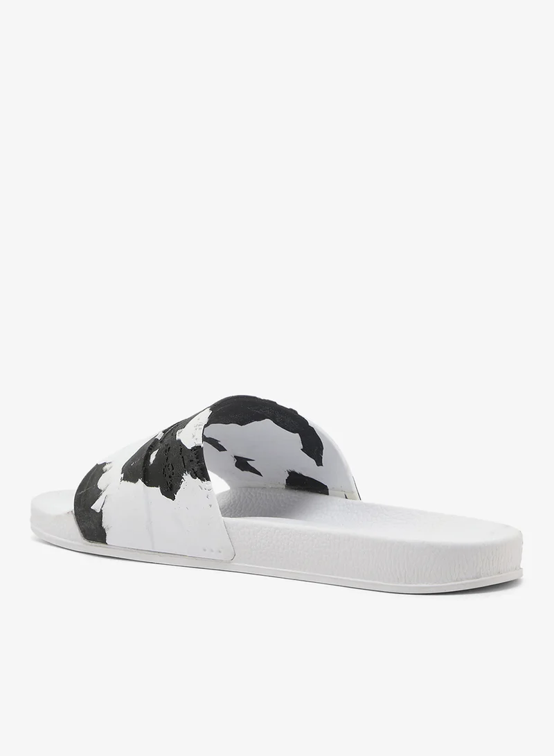 برايف سول شبشب رجالي بنقشة مموهة أسود وأبيض وحزام أبيض ونعل داخلي أبيض