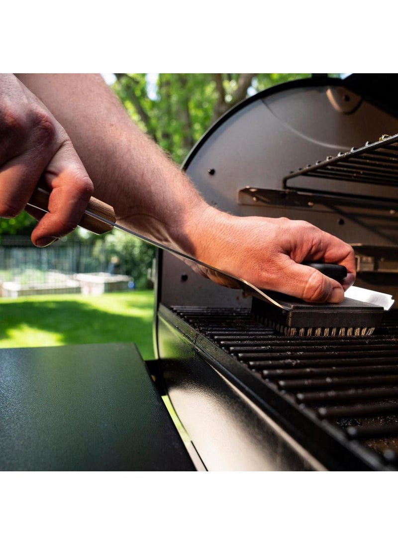 Traeger BBQ Cleaning Brush Black - Image 4