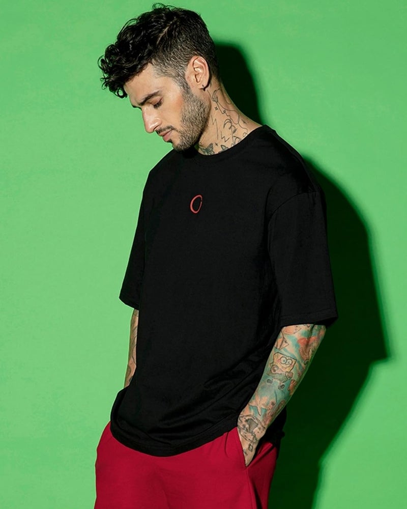 Bewakoof Men's Black Warriors Graphic Printed Oversized T-Shirt - Image 4