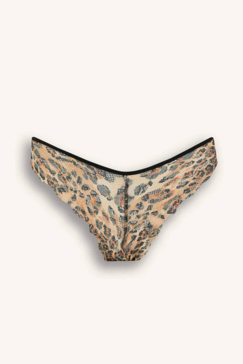 Defacto Fall in Love Leopard Patterned Lace Brazilian Panty