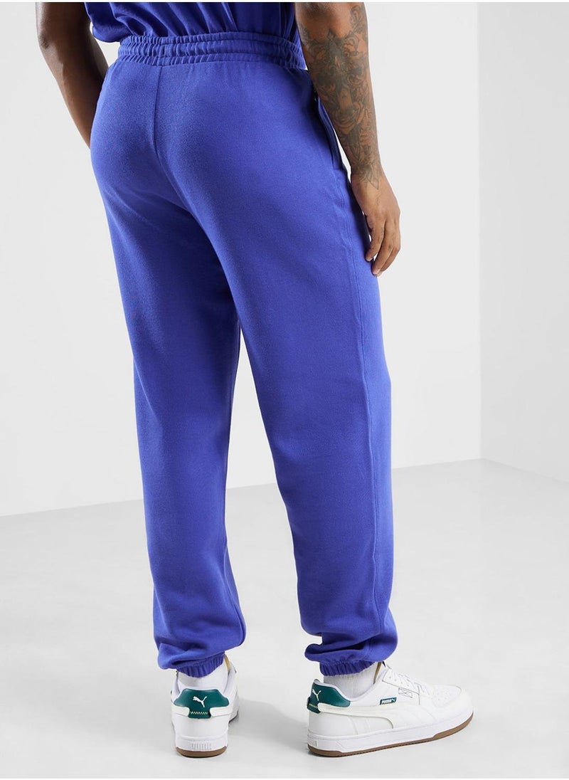 PUMA classic relaxed sweatpants - Image 3