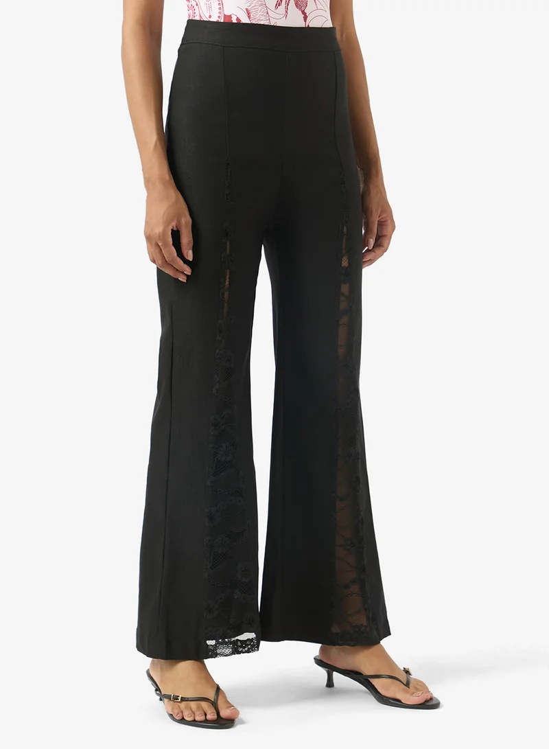 Soleira Pant With Lace Detail