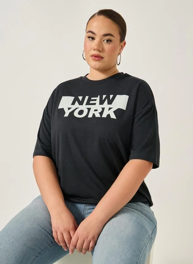 Styli Plus Size Oversized Graphic Print T-Shirt