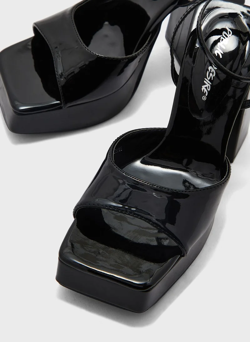 PUBLIC DESIRE Lyle High Heel Pumps
