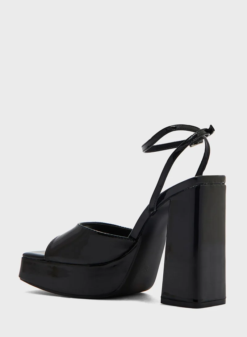 PUBLIC DESIRE Lyle High Heel Pumps