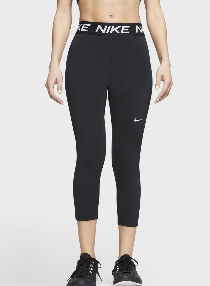 Nike Victory Essential Capri