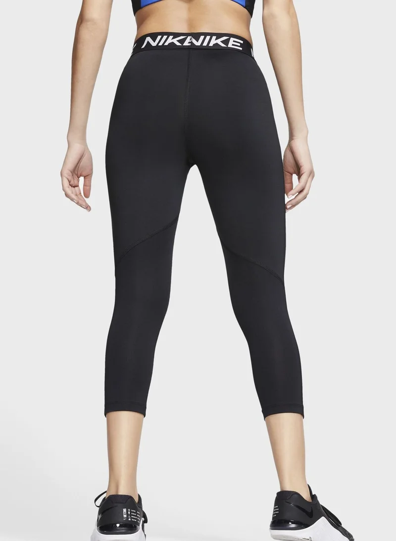Nike Victory Essential Capri
