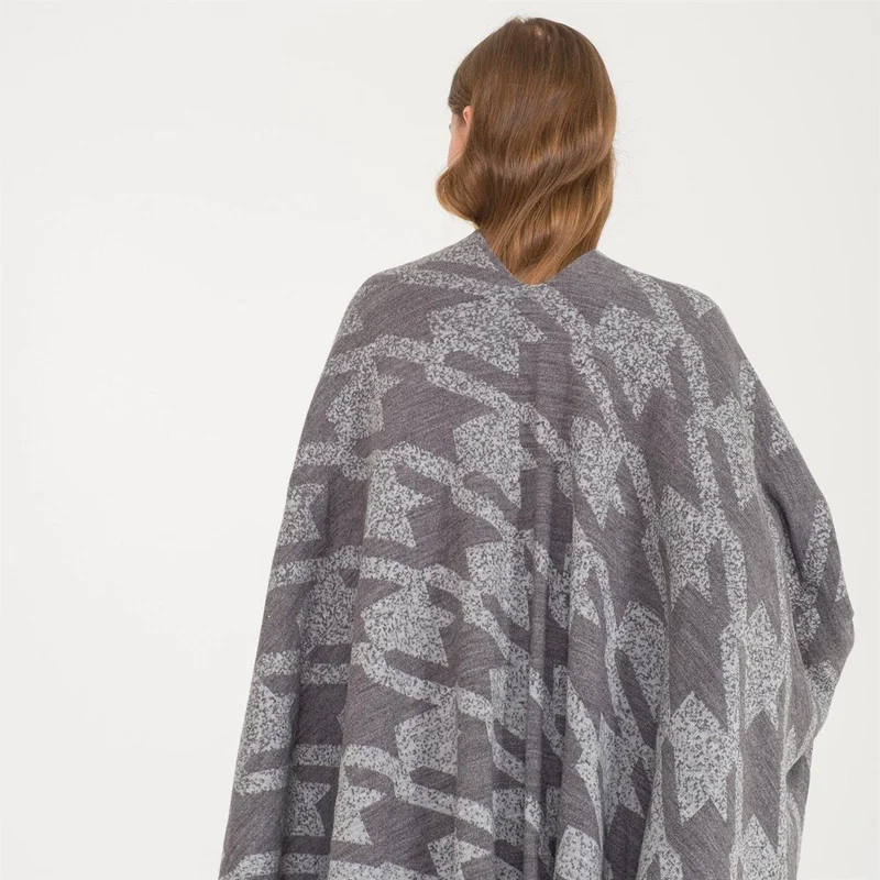 Miespiga Goose Feet Pattern Double Sided Knitwear Shawl Poncho