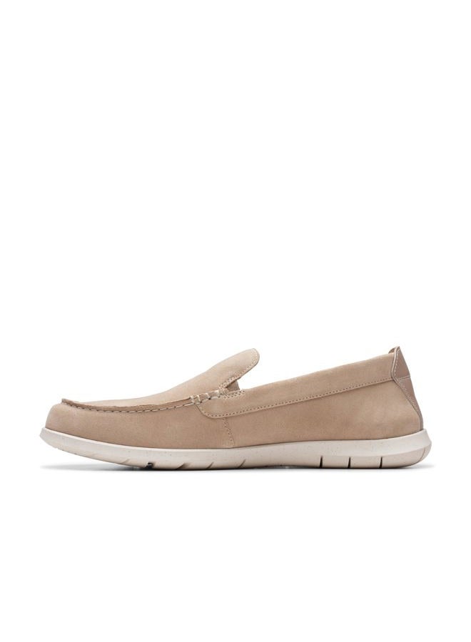 clarks حذاء موكاسين للرجال من فليكسواي، جلد سويدي رملي، 43 EU - Image 3