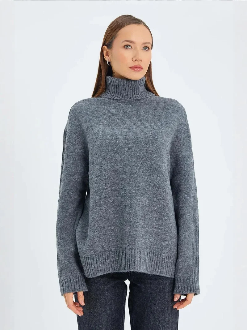 MixRay Mixray Loose Fit Turtleneck Knit Sweater