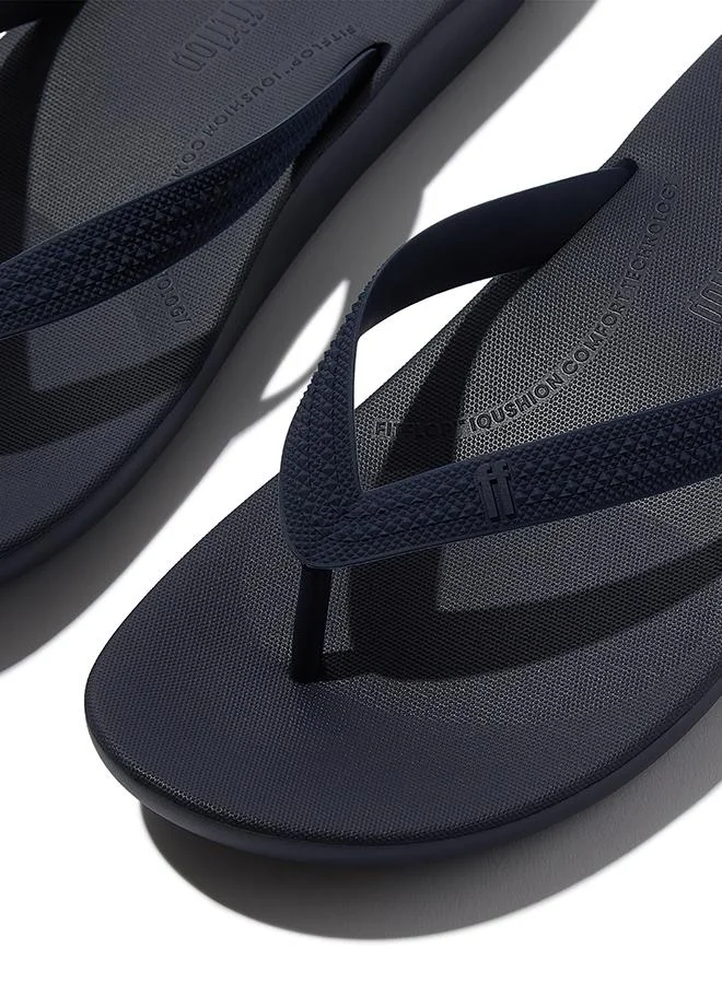 Fitflop iQUSHION MENS TEXTURED-STRAP FLIP-FLOPS