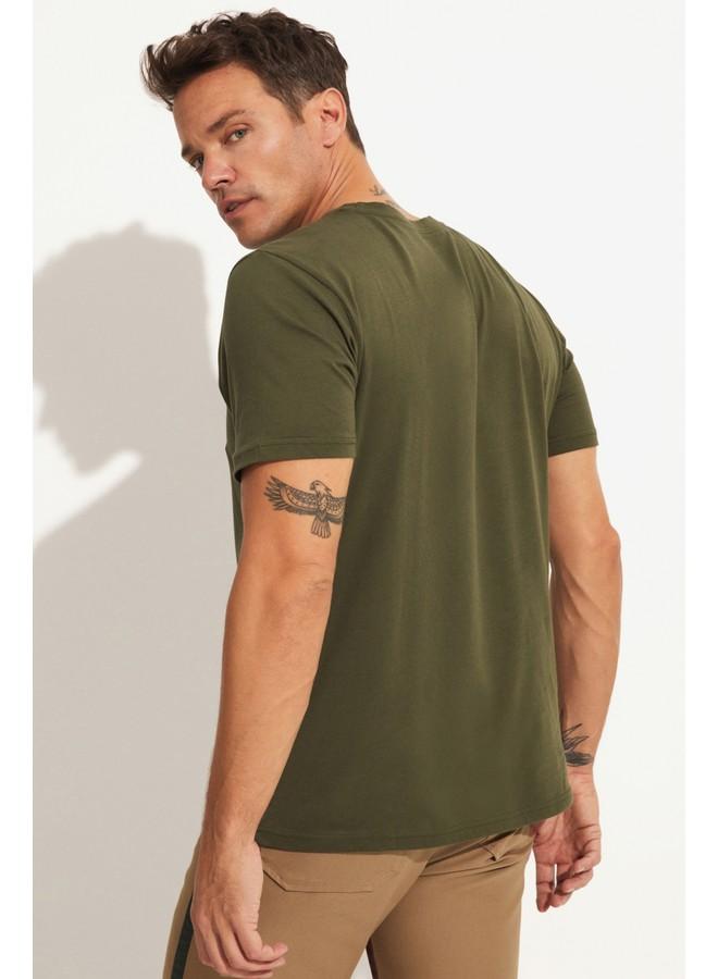 جون تيشيرت رجالي قطن مطبوع بياقة دائرية مقاس عادي كاكي - Image 5