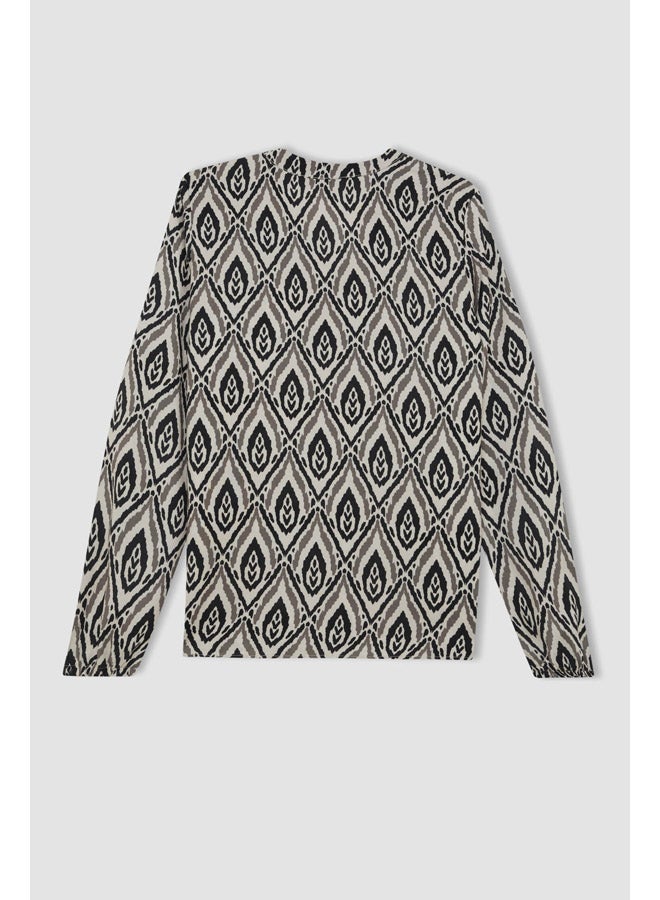 DeFacto Woman Woven Regular Fit C Neck Long Sleeve Blouse  - Image 4