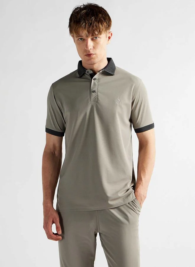 Clans&Hans Men Grey Jacquard Collar Knitted Polo